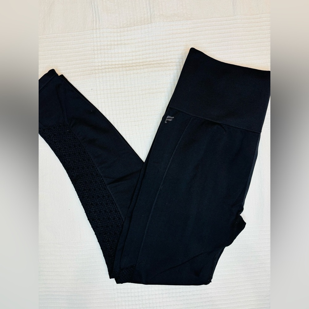 Fabletics Sync Seamless Leggings